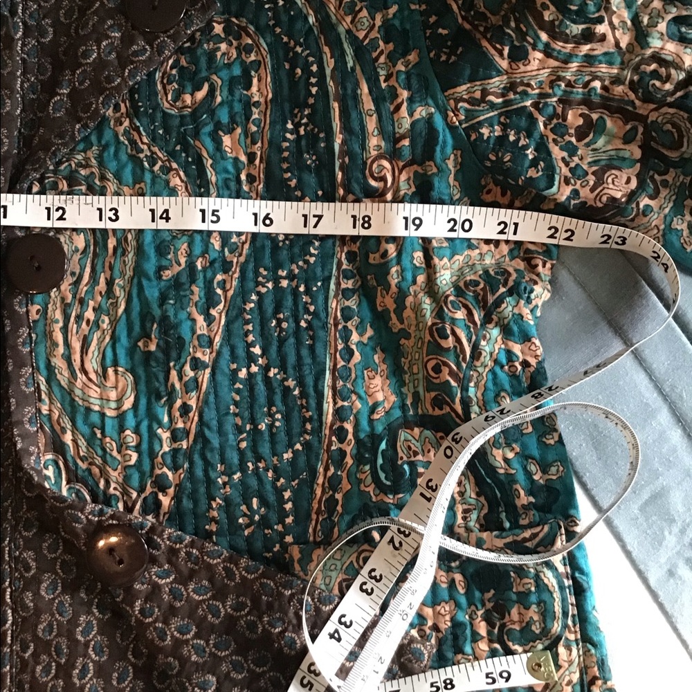 Women’s size large quilted jacket - Picture 6 of 8